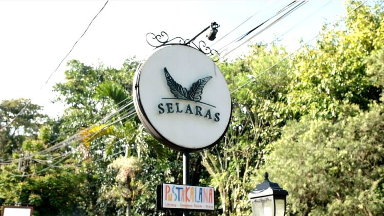 Selain menikmati kulinernya, para pengunjung juga bisa bermalam di tempat ini.