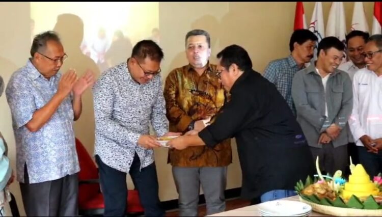 SMSI Peringati HUT ke-7 pada 7 Maret Dengan Potong Tumpeng Serentak di 37 Kota