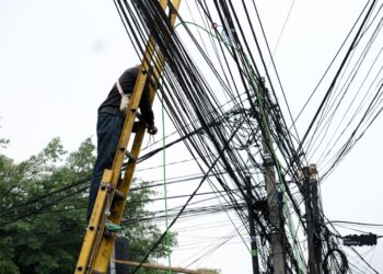 Pemkot Bandung Tegaskan Relokasi Kabel Udara ke Jaringan Bawah Tanah