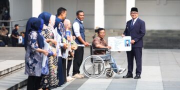 Tak Perlu ke Kantor, Warga Rentan Kini Bisa Urus Adminduk dari Rumah