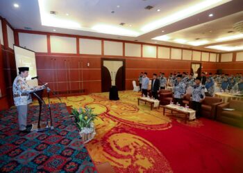 Pengukuhan Dewan Hakim Teguhkan Integritas MTQ ke-49