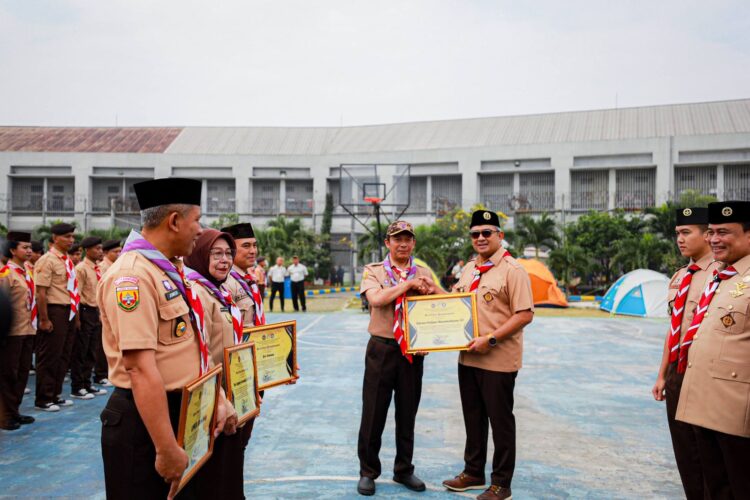 “Pramuka: Menyiapkan Generasi Tangguh dan Mandiri”
